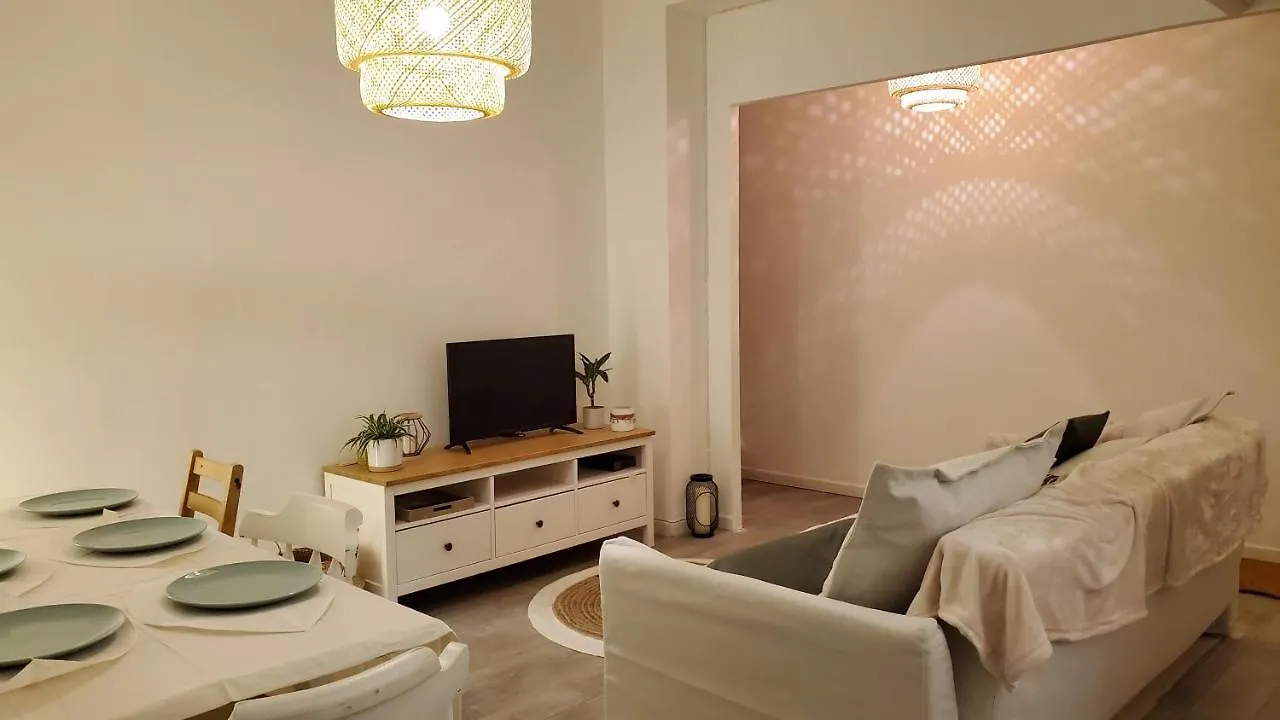 Appartement Cosy Balcon Vue Degagee Au Coeur De Marseille - Joliette 0*,